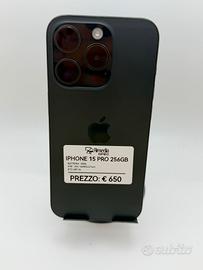 iPhone 15 Pro 256GB nero usato garanzia 