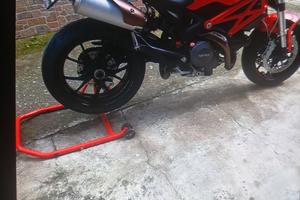 cavalletto posteriore ducati 796 Monster 