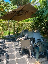 Appartamento con giardino privato a 100 m dal mare