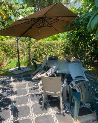 Appartamento con giardino privato a 100 m dal mare