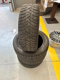 4 Gomme Invernali Usate Pirelli 195 55 16 91H dot 