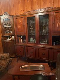 CREDENZA CON INTARSI