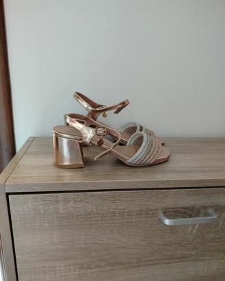 scarpe nuovissime 