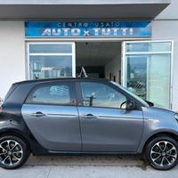 Smart ForFour 70 1.0 twinamic Safetown Silver
