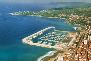 POSTO BARCA 11 METRI + BOX AUTO CALA DE' MEDICI