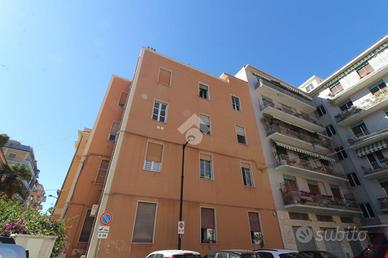 2 LOCALI A PESCARA