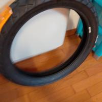 Pneumatico anteriore 110/80 r19 TKC70