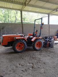 trattore carraro