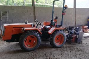 trattore carraro