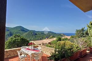 CASA SEMINDIPENDENTE A TRINITÀ D'AGULTU E VIGNOLA