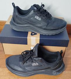 scarpe da ginnastica