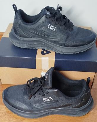 scarpe da ginnastica