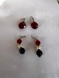 set 2 paio di orecchini