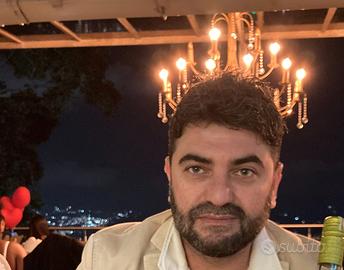 Agente di viaggio, receptionist, concierge