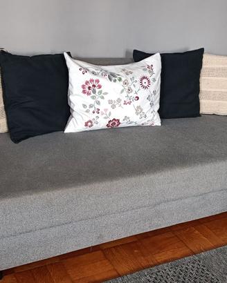 Divano letto con contenitore Ikea