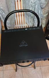 Amplificatore di potenza Behringer KM 1700