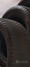 4 pneumatici per Jeep Compas