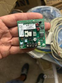 URMET 1067/002A COMUNICATORE TELEFONICO PSTN