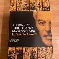 La via  dei Tar@cchi di A.Jodorowsky M.Costa.Nuovo