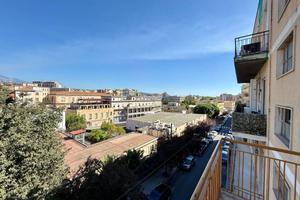 Appartamento di 140 m² con 5 locali a Catania