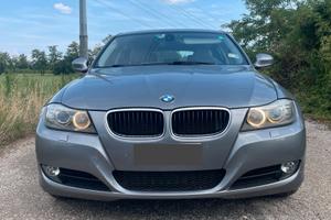 BMW 320d Touring Automatica 184 CV