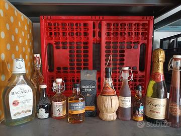 bottigliette liquore stock
