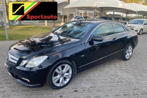 MERCEDES-BENZ E 250 CDI Coupé BlueEFFICIENCY Ava