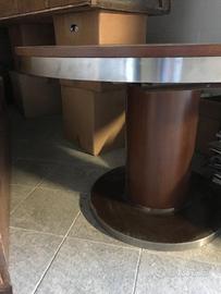 tavolo del 1975 legno e acciaio