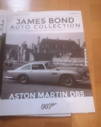 Collezione Fascicoli James Bond Autocollection