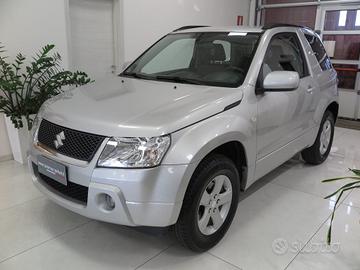 SUZUKI Grand Vitara 1.6 16V 3 porte "Auto con S