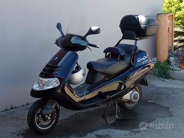 Piaggio Hexagon GTX 125