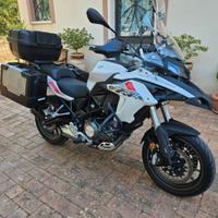 Benelli TRK 502 stradale
