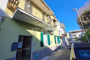 Appartamento in buone condizioni al piano rialzato