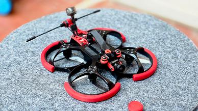 Drone BetaFPV Beta95X V3 Caddx vista. Cinewhoop .