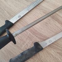 coltelli professionali Victor più acciarino 