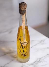 Bottiglia di liquore millefiori anni '60