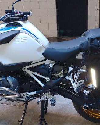BMW GS ADV borse laterali