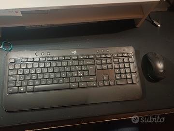 Kit Mouse e Tastiera Logitech K540