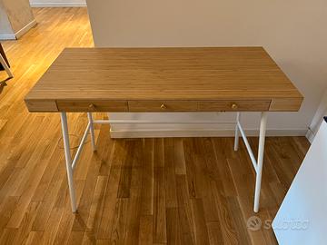 Scrivania Lillâsen IKEA