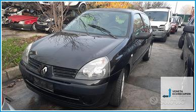 Ricambi Usati RENAULT Clio II 2006