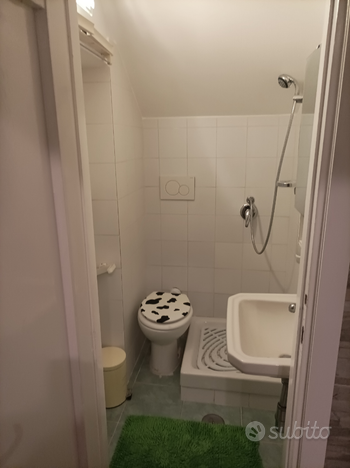 Cameretta indipendente con bagno