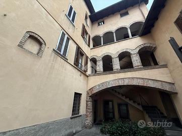 2 LOCALI A ALZANO LOMBARDO