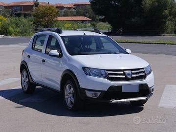 Dacia Sandero stepway Gpl 2016 131.000 km, 5 porte