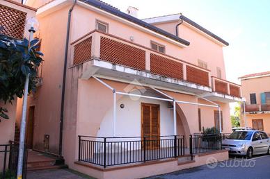 4 LOCALI A SANTA MARIA DEL CEDRO