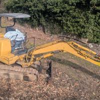 Escavatore komatsu Pc 30 e martello idraulico