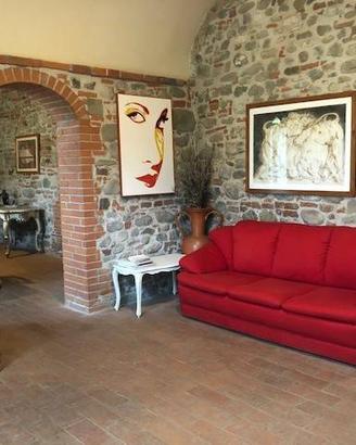 Appartamento di 124 m² con 5 locali a Figline e In
