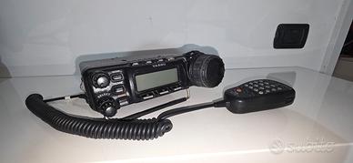 Yaesu FT 857 Quadribanda HF+50 144-430mhz