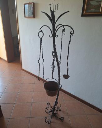 Portavaso in ferro battuto