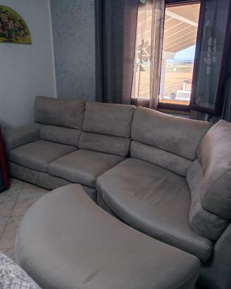 Divano 4 posti angolare+ mezzaluna