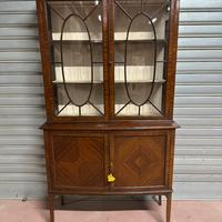 Vetrina / Credenza antica in legno